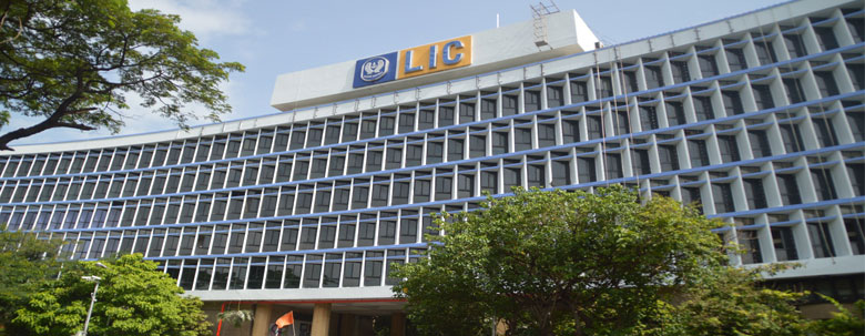 LIC Sovereign Guarantee: तुमच्या गुंतवणुकीसाठी सरकारची पक्की सुरक्षा, मजबूत हमी, जाणून घ्या कशी. 2 LIC Sovereign Guarantee