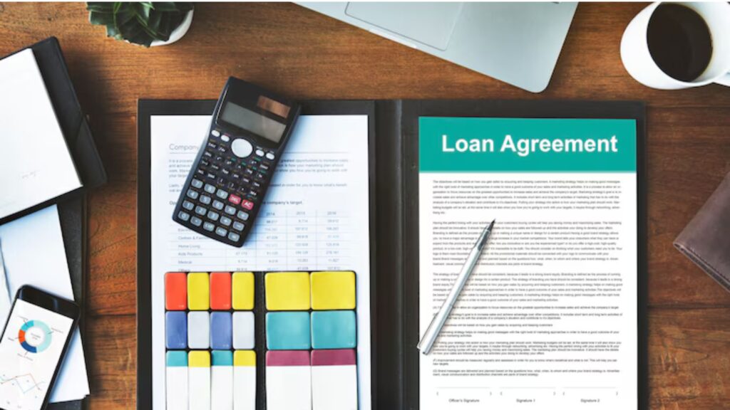 Personal Loan Rules: पर्सनल लोन घेण्यापूर्वी चेक करा 'हे' नवीन नियम; जाणून घ्या काय आहेत महत्त्वाच्या गोष्टी. 2 Personal Loan Rules