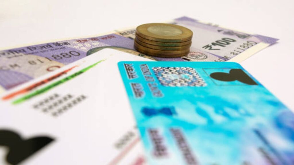 PAN Card New Rule: सरकारचा मोठा निर्णय; आता नवीन PAN मिळवण्यासाठी'हा'एकच कागद लागू, सविस्तर माहिती इथे वाचा. 2 PAN Card New Rule