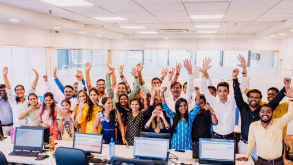 ESIC Benefits in Marathi: इएसआयसी म्हणजे काय? जाणून घ्या, कोणते लोक घेऊ शकतात या योजनेचा लाभ, संपूर्ण माहिती इथे वाचा. 3 ESIC Benefits in Marathi