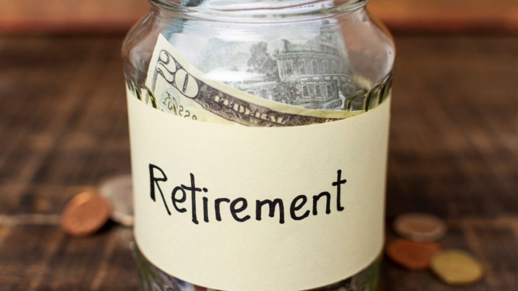 LIC Smart Pension Plan benefits: निवृत्तीनंतर खात्रीशीर उत्पन्नाची सोय, ₹10 लाख गुंतवणुकीवर दरवर्षी मिळवा ₹85,000 पर्यंत पेन्शन. जाणून घ्या सर्व माहिती. 2 LIC Smart Pension Plan benefits