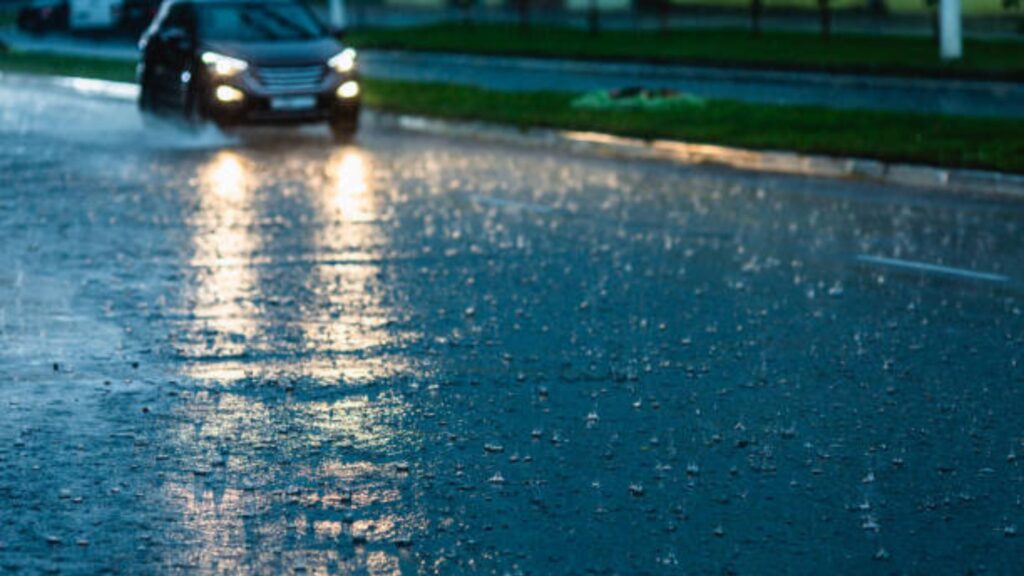 Maharashtra Weather: महाराष्ट्रात मान्सूनचा जोर वाढला; हवामान विभागाकडून 24 तासांचा धोक्याचा इशारा 3 Maharashtra Weather