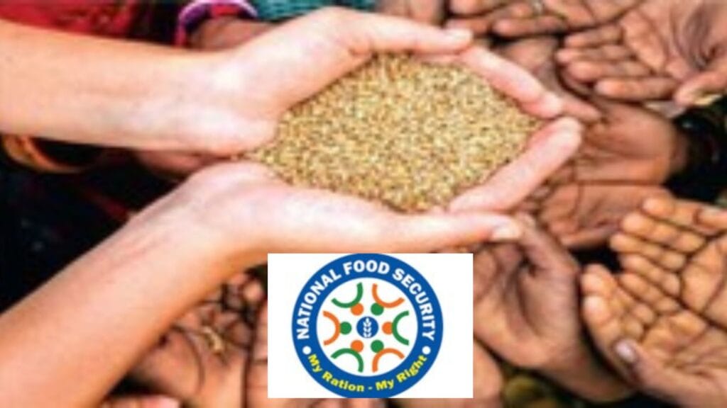 Ration Card News Maharashtra:'या' लाभार्थींचे रेशन कार्ड बंद होणार, नवीन नियम जाहीर, राज्य सरकारचा दणका! 2 Ration Card News Maharashtra