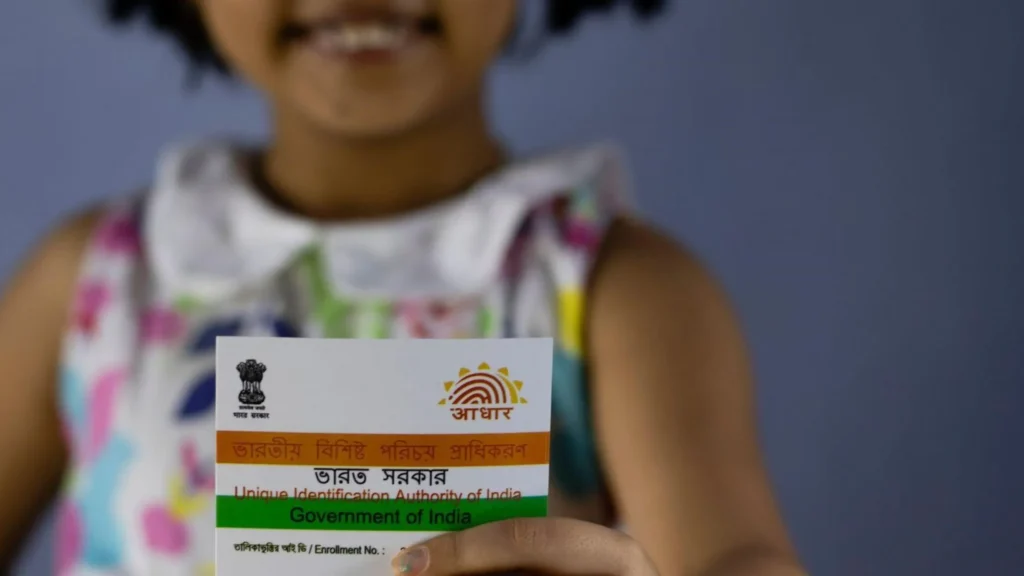 Baal Aadhaar card online apply: नवजात बाळाचे आधार कार्ड कसे मिळवावे? बाल आधार म्हणजे काय? जाणून घ्या फायदे, कागदपत्रे आणि अर्ज प्रक्रिया. 2 Baal Aadhaar card online apply