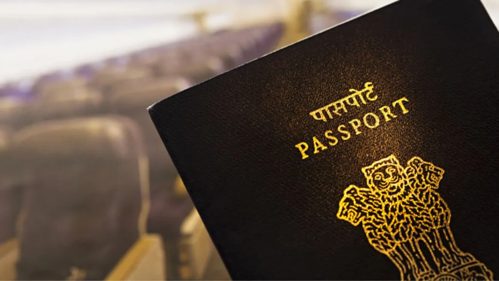 E Passport of India: आता विमान प्रवास होणार अधिक Secure आणि डिजिटल, जाणून घ्या अर्ज प्रक्रिया व फायदे! 3 E Passport of India